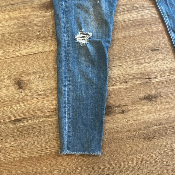 Rag & Bone Cate Mid-Rise Skinny Jeans - Cabell with Holes - Picture 4 of 11